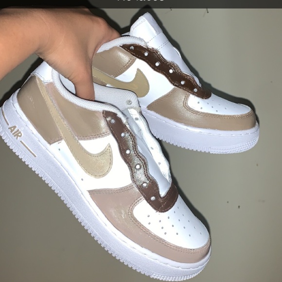 Screwed up costumized af1 (new) - Picture 1 of 3